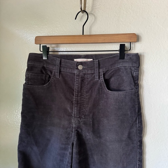 Levi’s | Corduroy Ribcage Straight Ankle Jeans - Picture 2 of 6